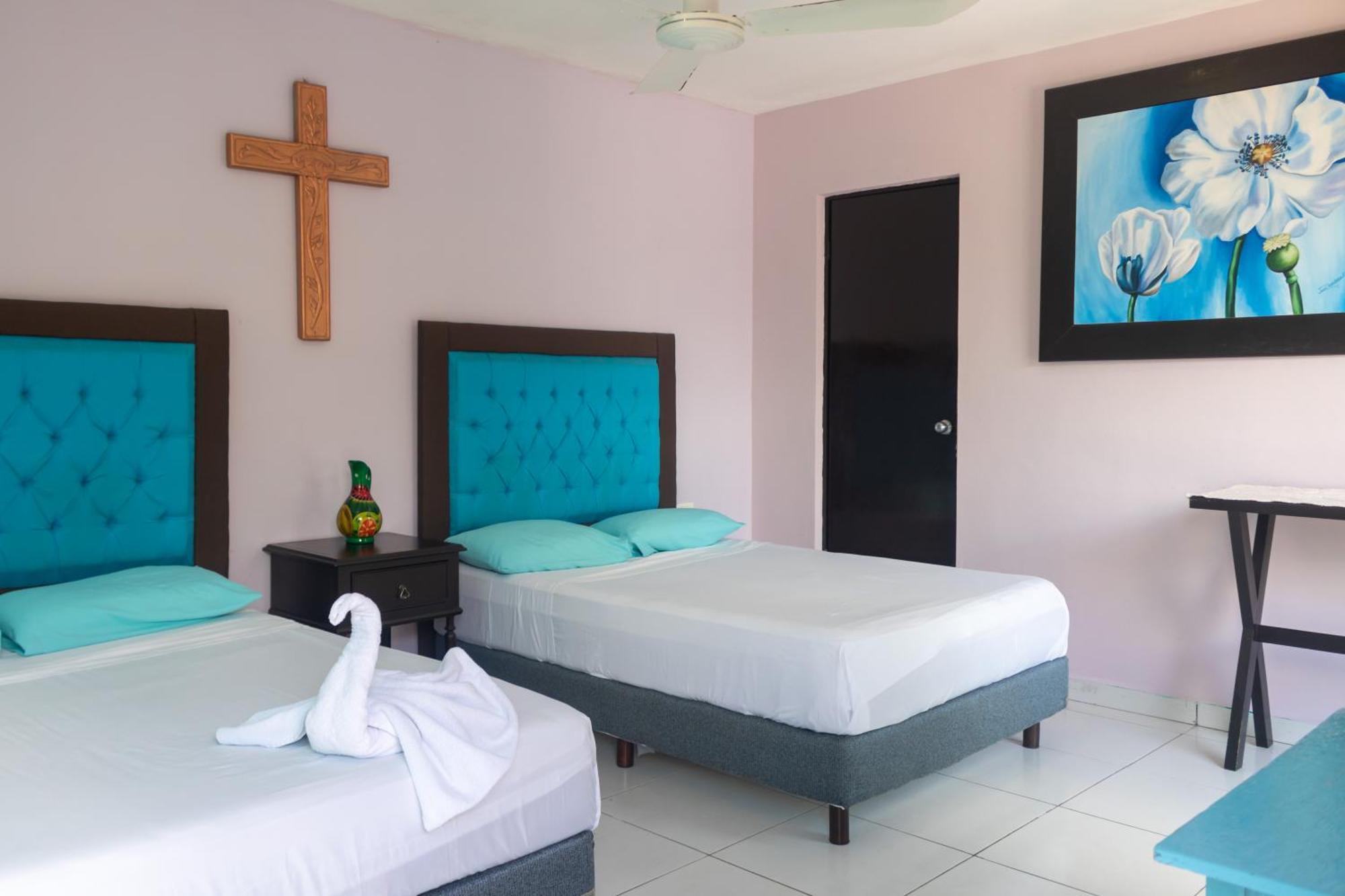 Hostal Tunich Naj & Hotel Valladolid  Kültér fotó