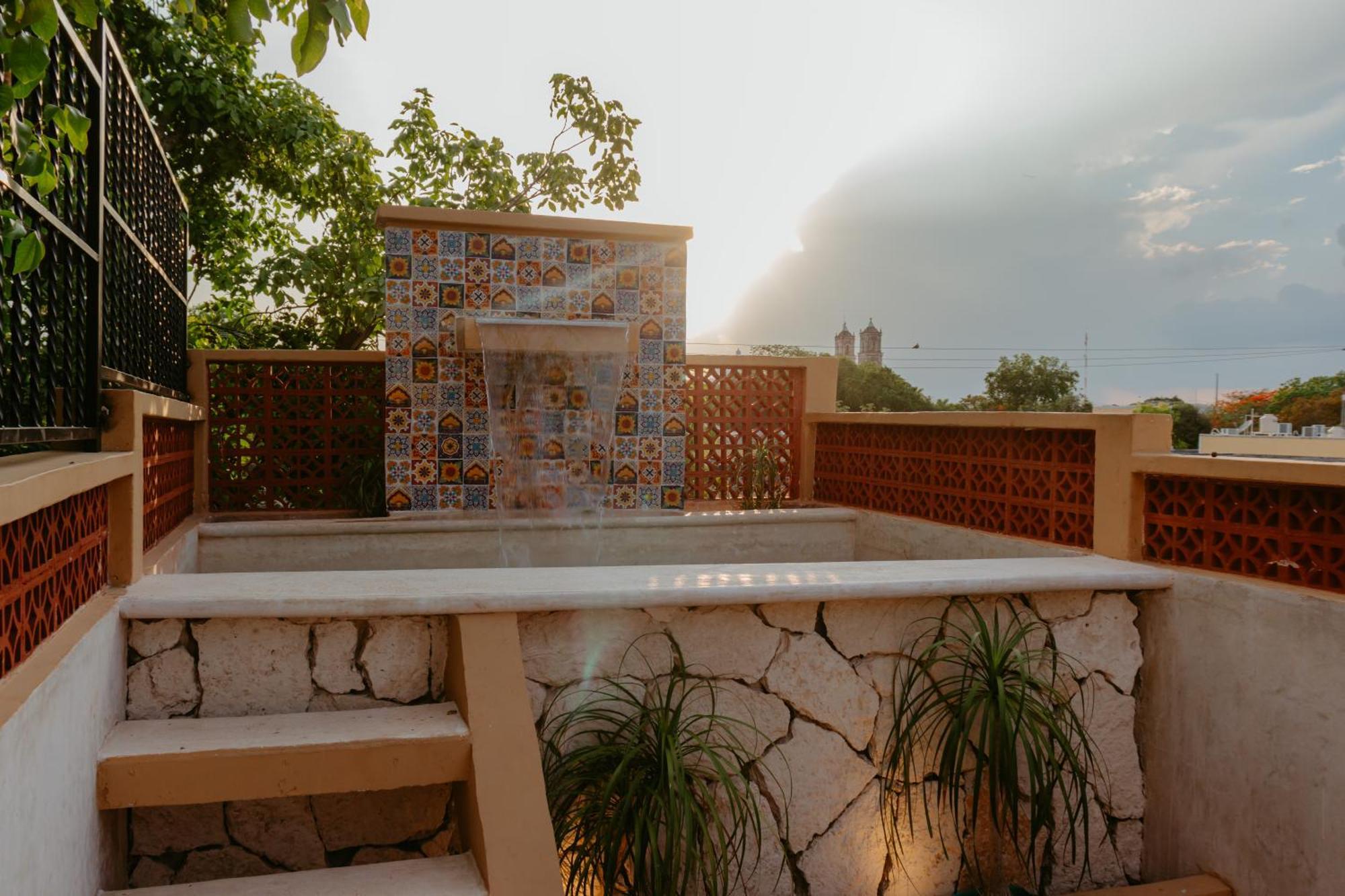 Hostal Tunich Naj & Hotel Valladolid  Kültér fotó